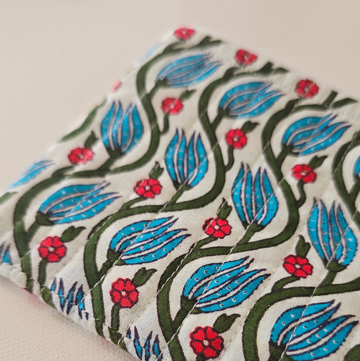 Mini Beauty Bag Vine