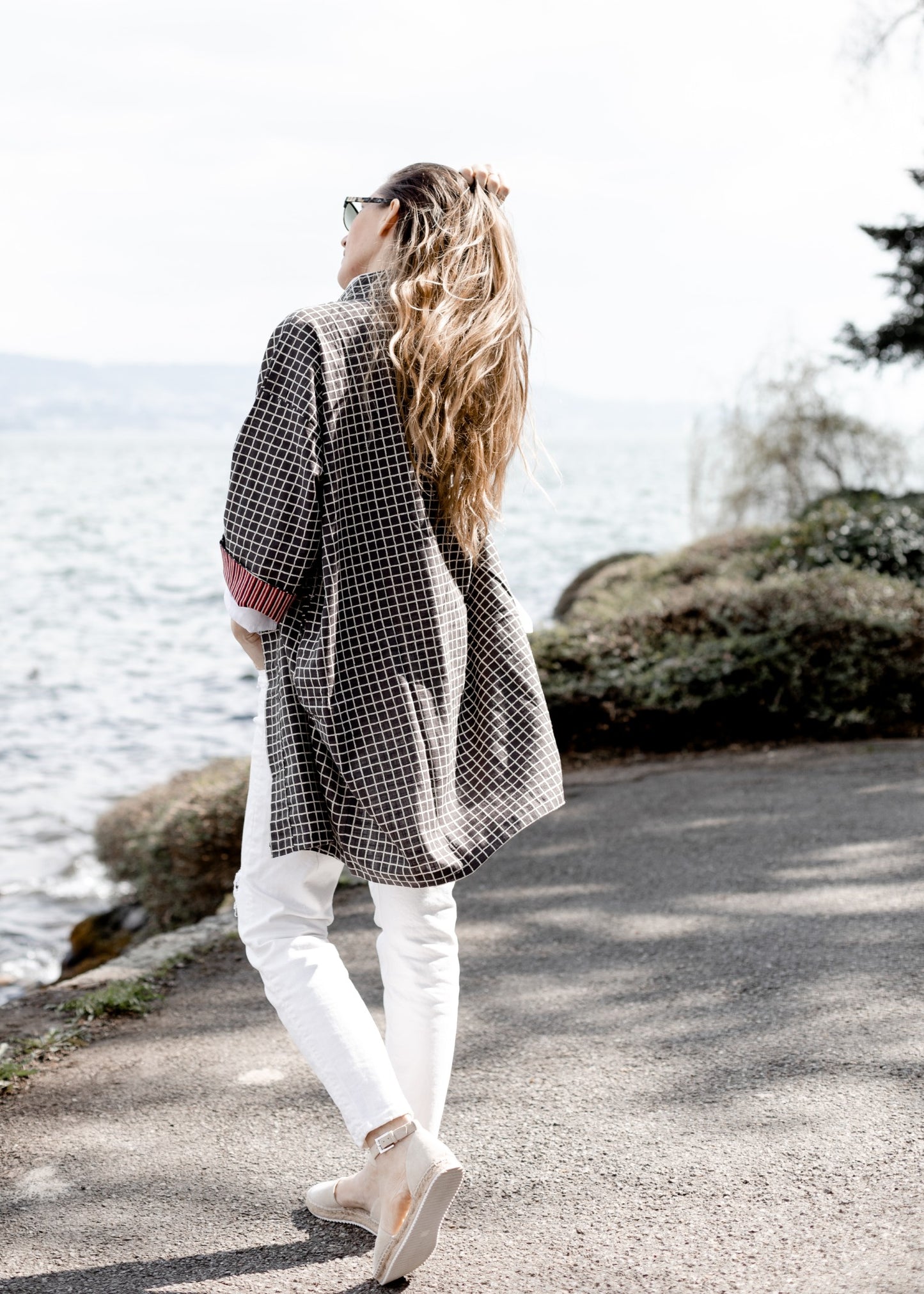 Black Dimension Robe