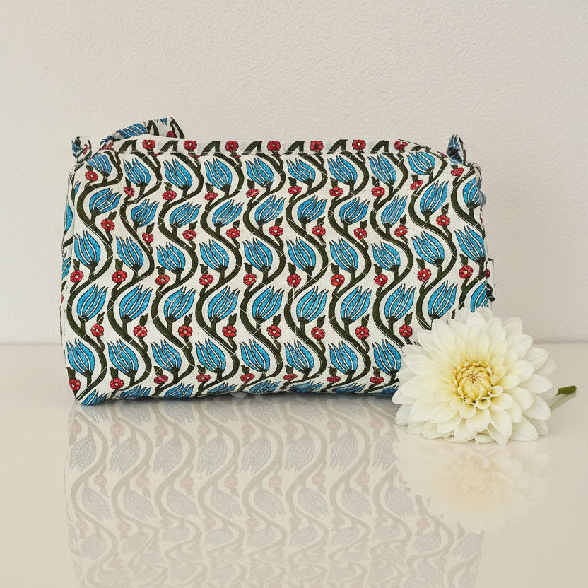 Quilted Beauty Bag Vine